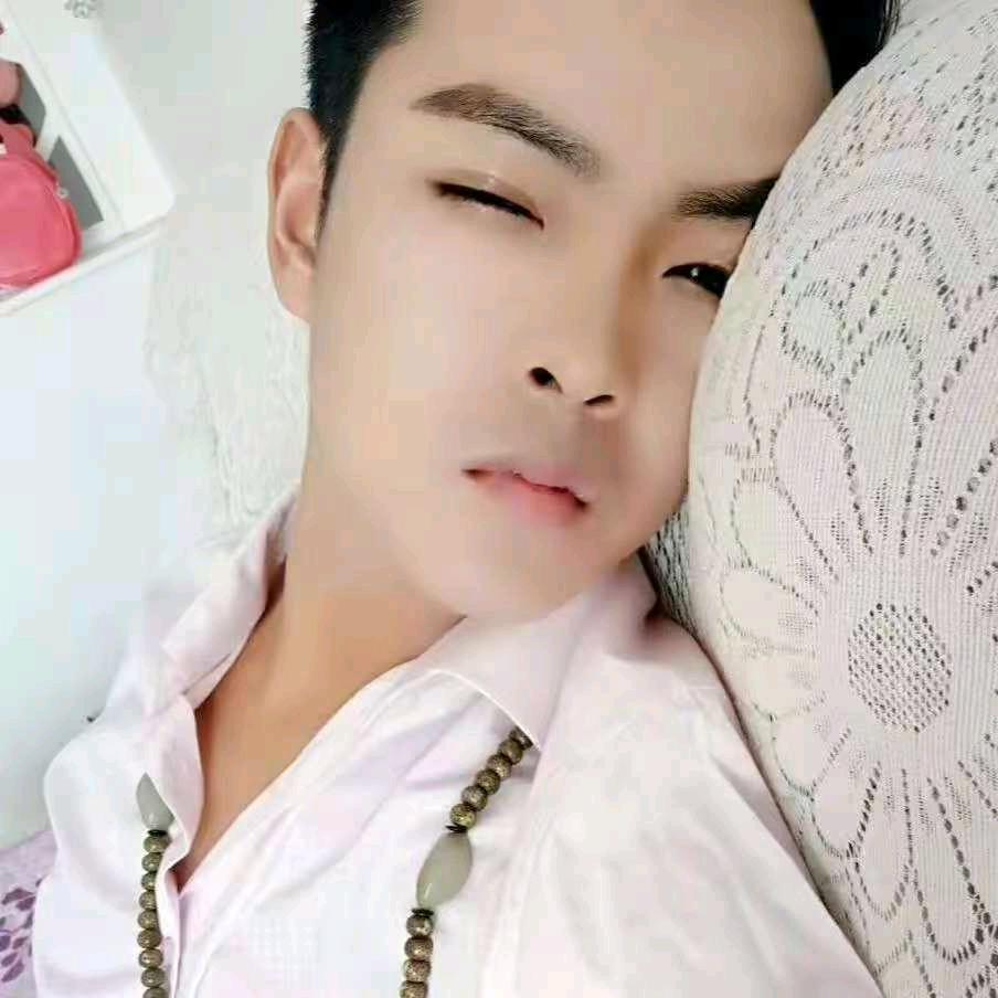 睁一只眼看人生