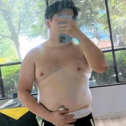 霞子大胃袋