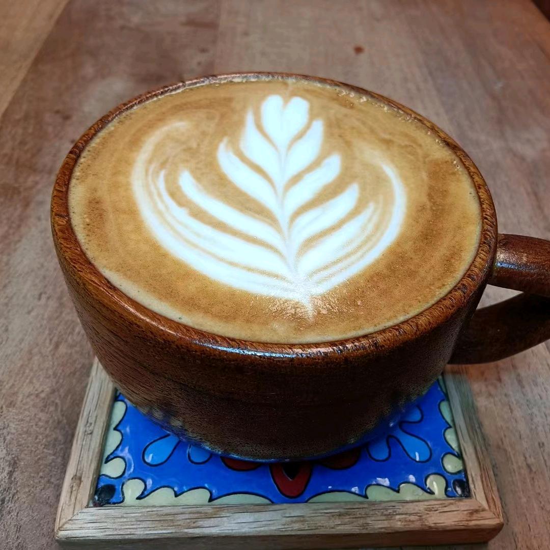 会做木工的咖啡师