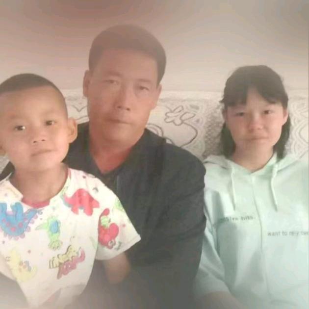 艾沙。
