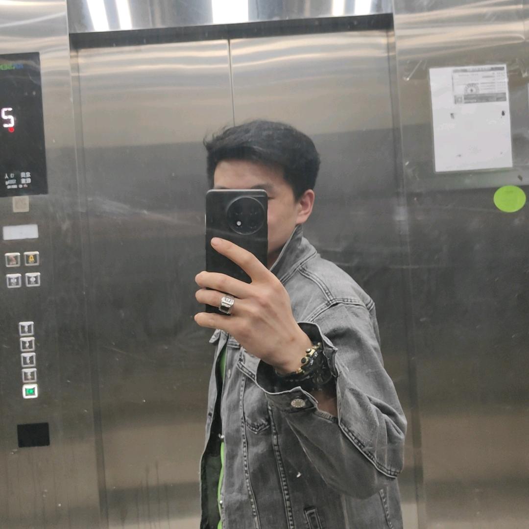 天色已渐沈，落日如雾灯