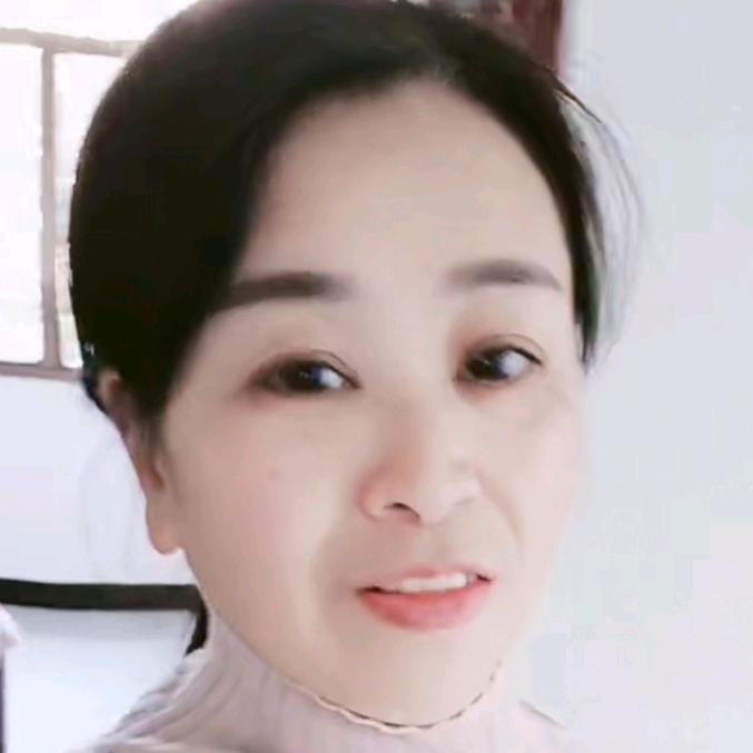 易姐