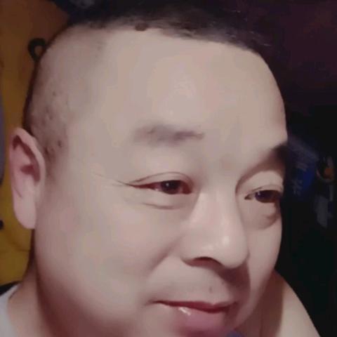 🔥眯着眼睛看世界🌹