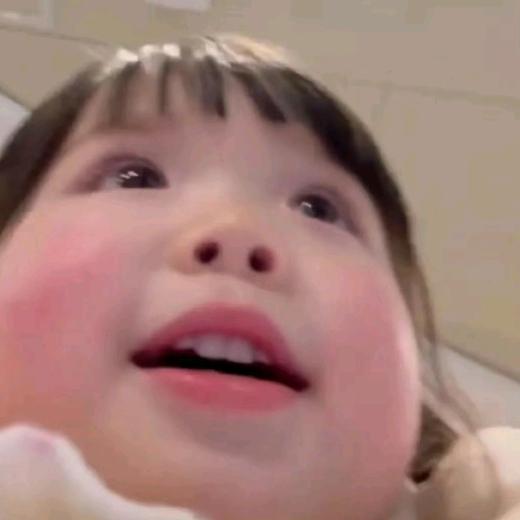 🌈晚睡变小猪🌈