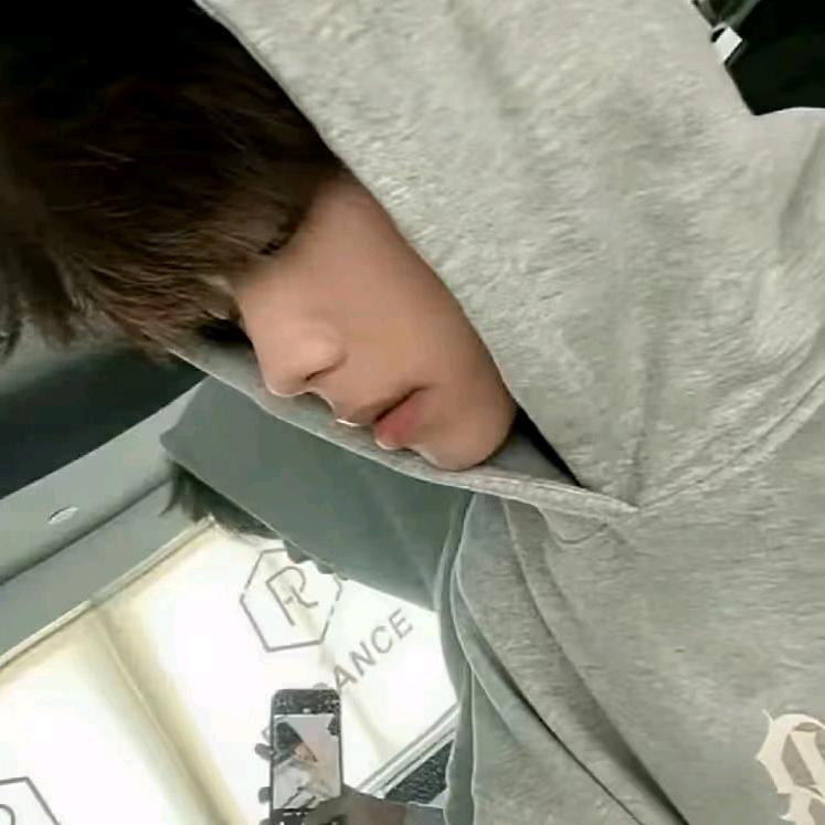 ￴ ￴￴ ￴小  景