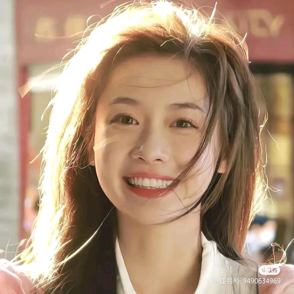 爱吃菠萝