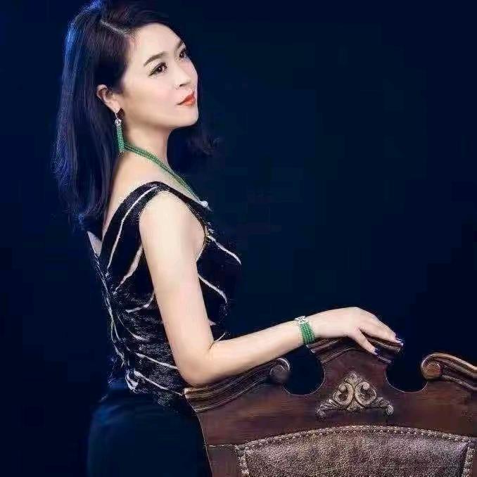 华妃珠宝