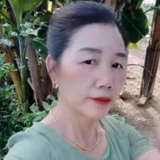 清晓花浅笑