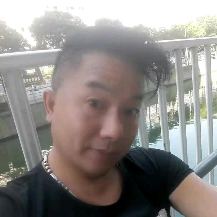 抖音先锋全能歌者小刚