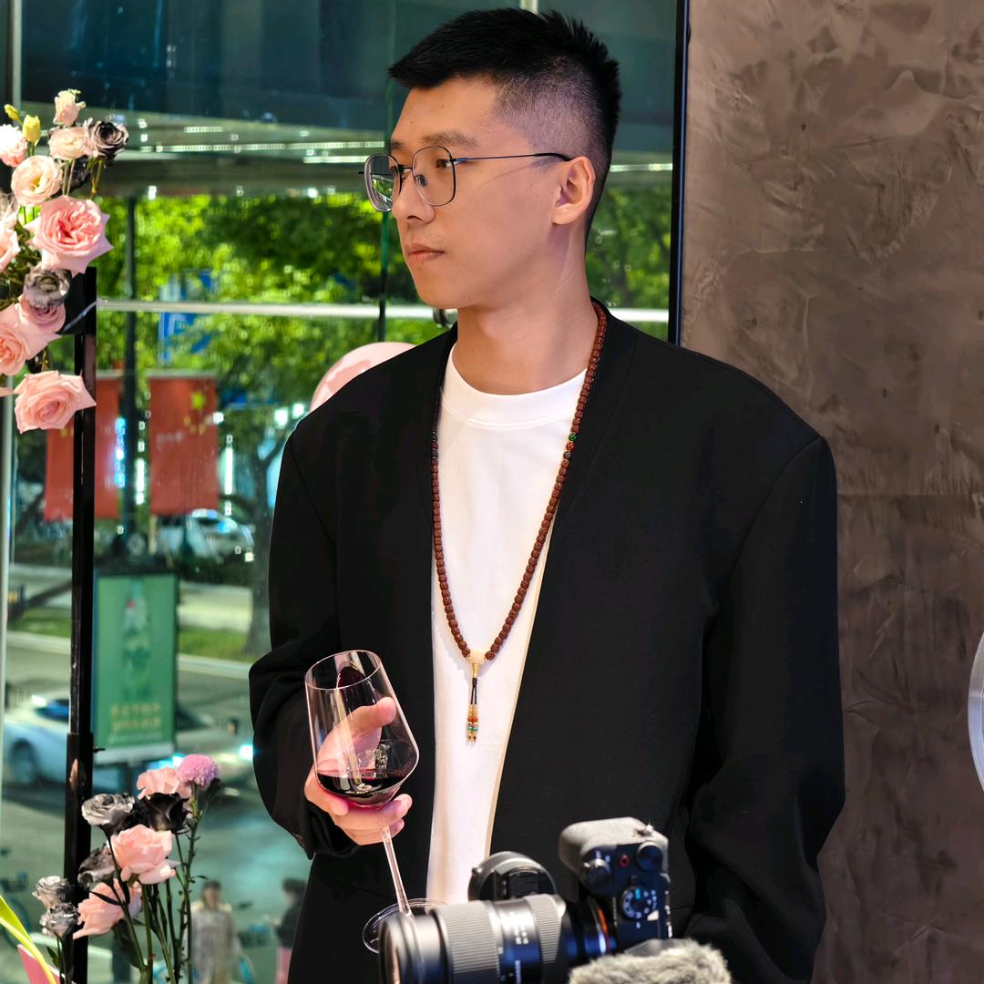 王也说