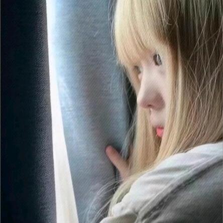 .小饼干.