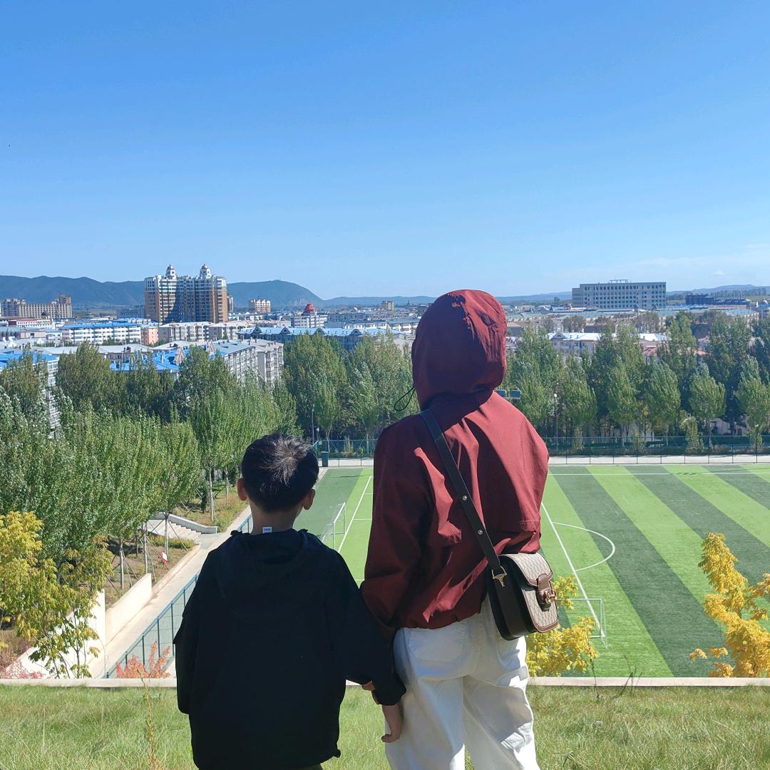 咦！是你啊……