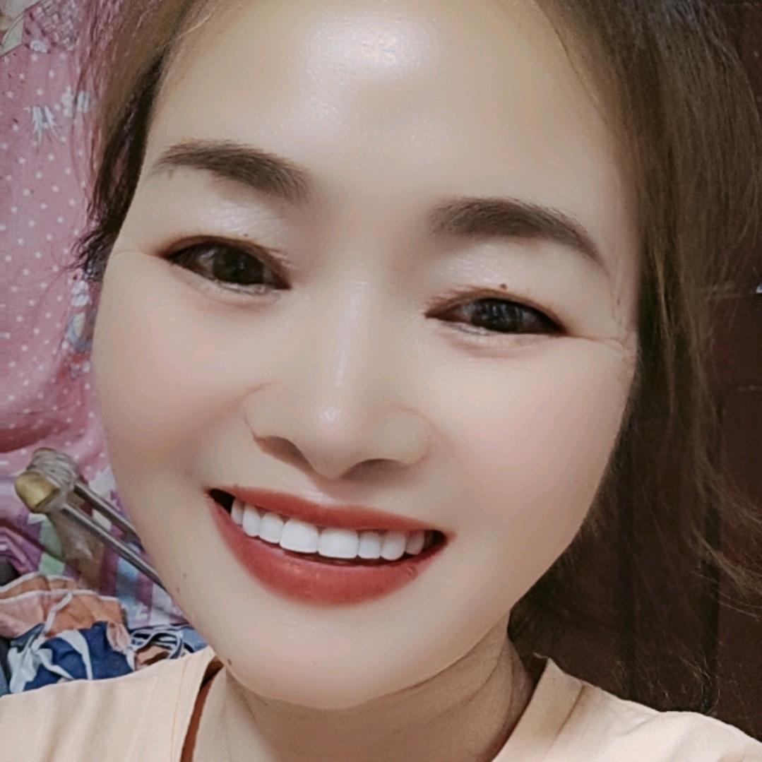 王小菲