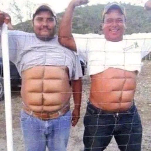 八块腹肌身上纹