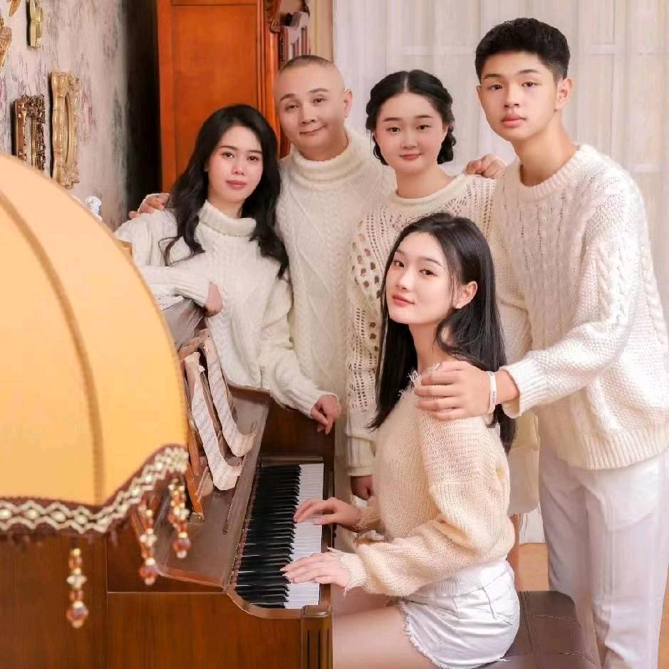 吴忧陈年