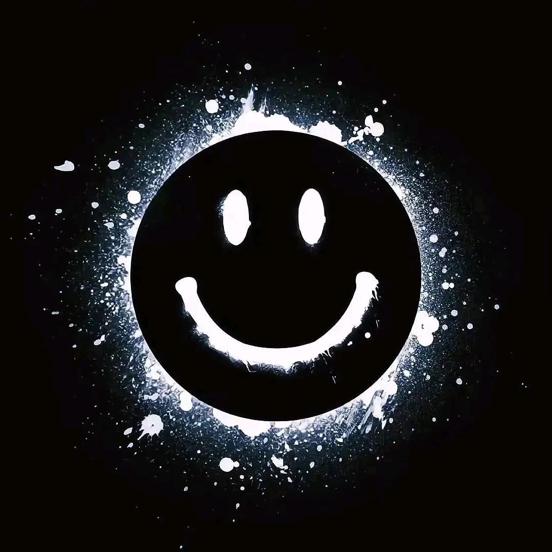 ๑⃙⃘´༥`๑⃙⃘