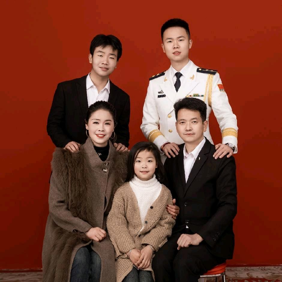 红太阳国际婚纱摄影