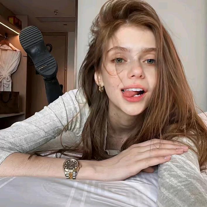 小和爱吃香菜。