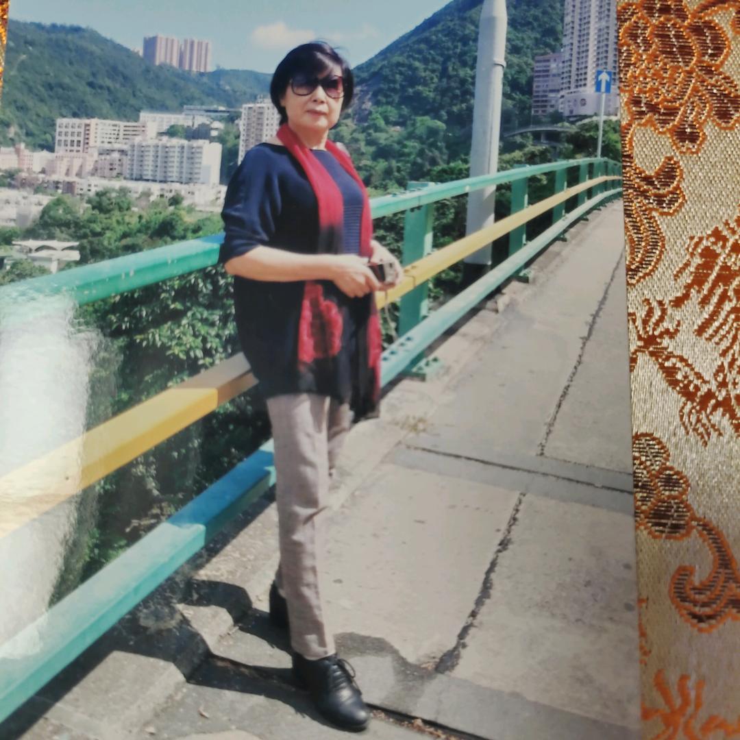 周府服饰