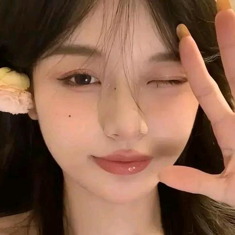@££✨静静✨