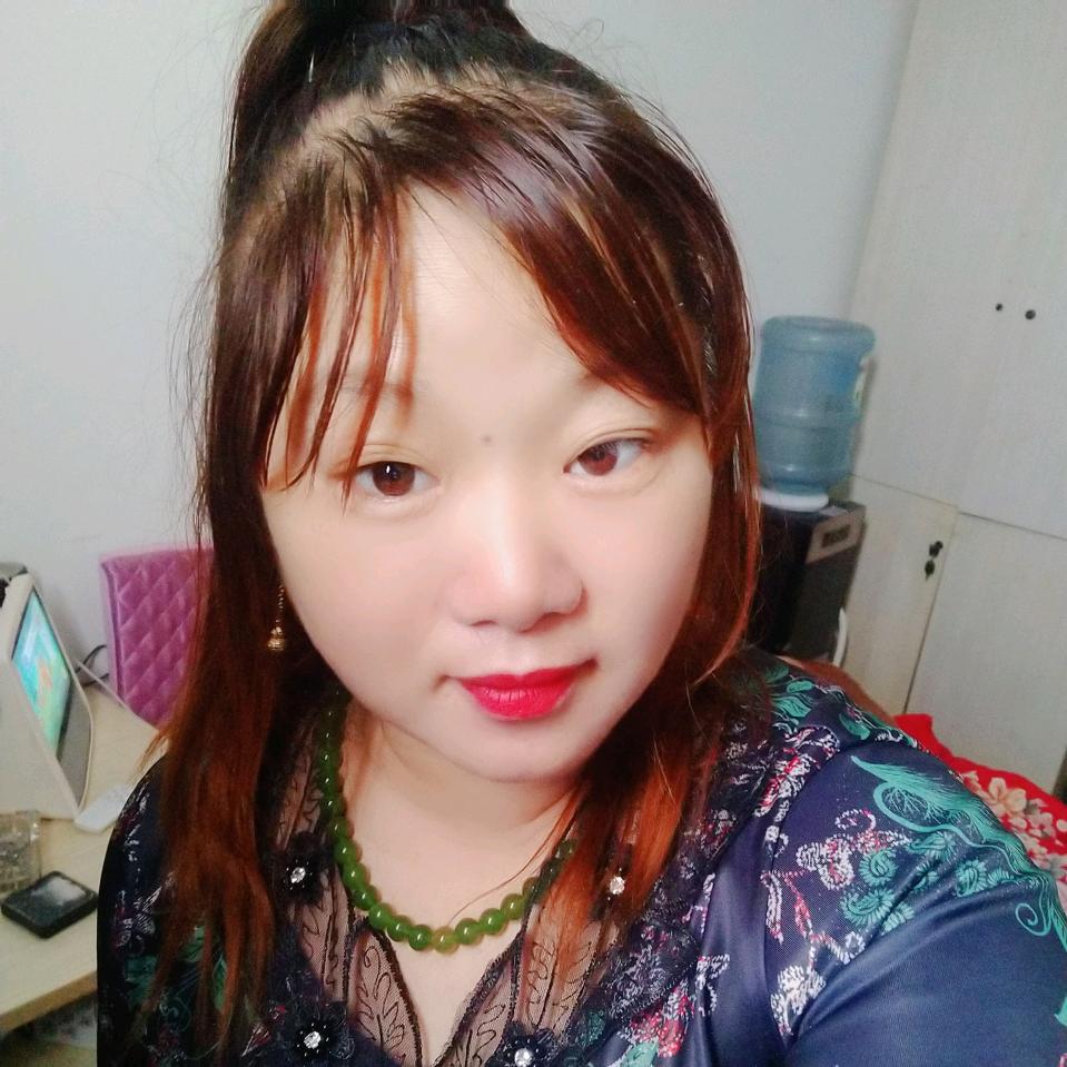 甜甜微笑姐