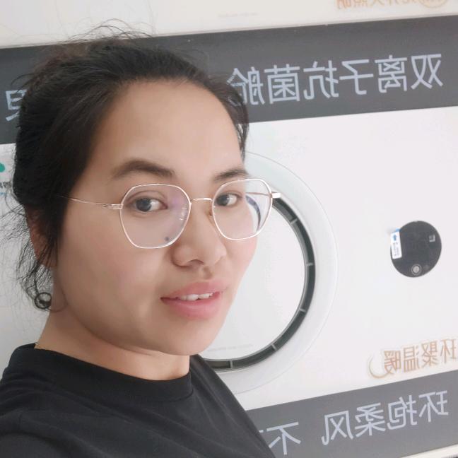 海尔智能浴霸吊顶(零陵店)