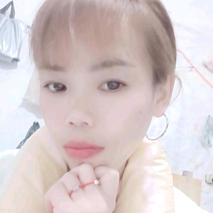 @小啊英