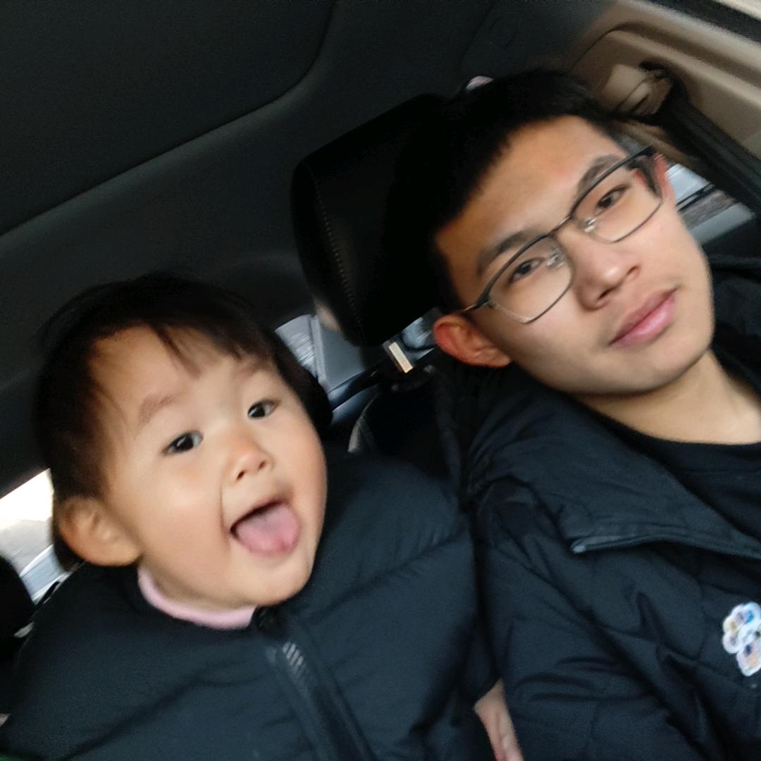宏达不慌张