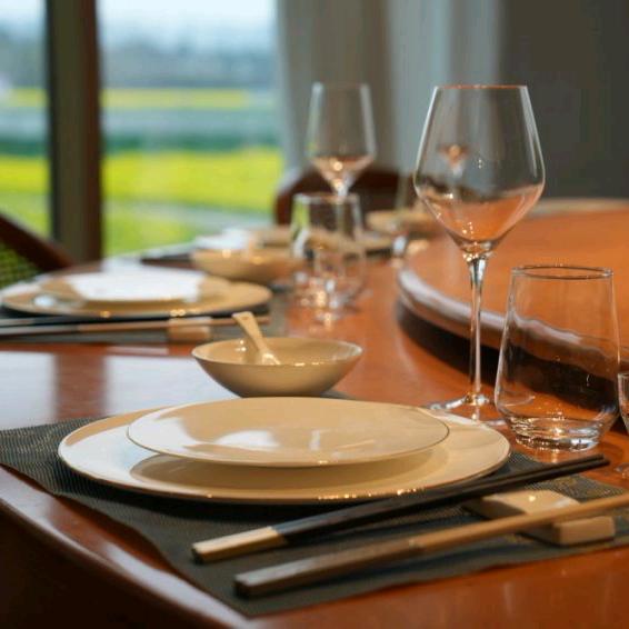 不二陌上花艺私宴餐厅