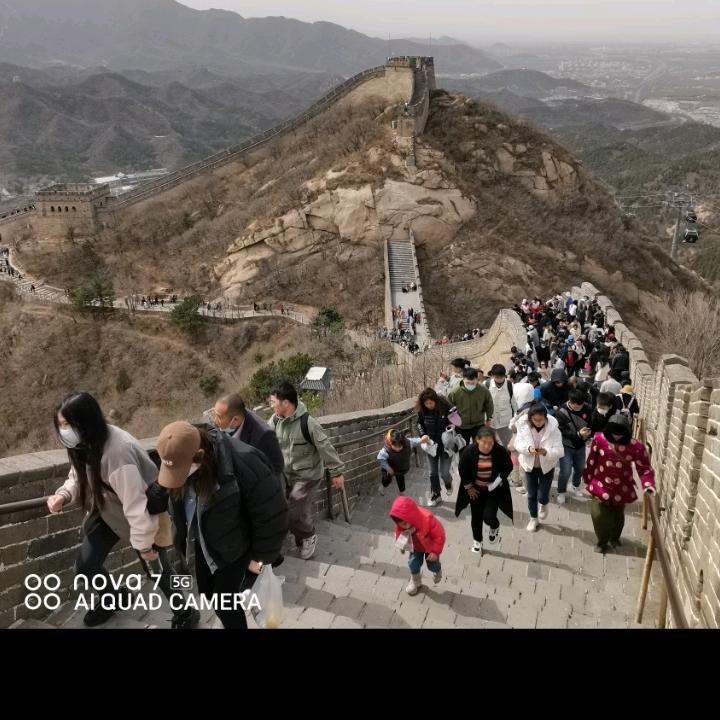 繁华的恋角遇见你