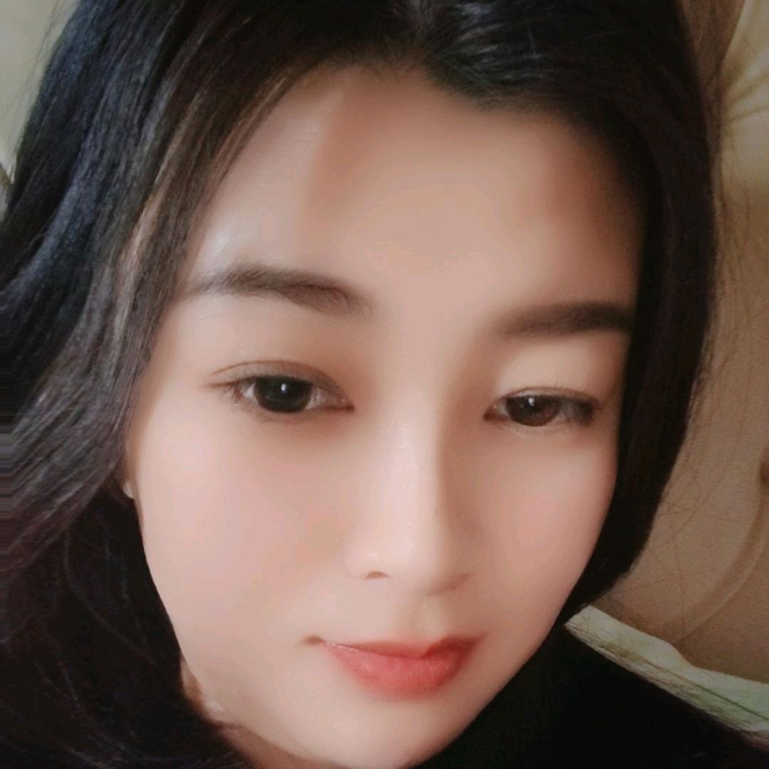 🌸 李菇凉