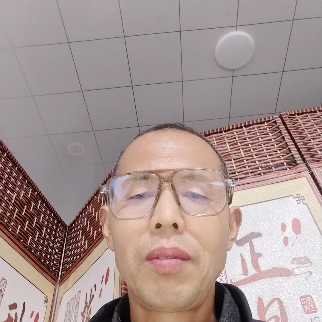 王老师 专业穴位推拿。。