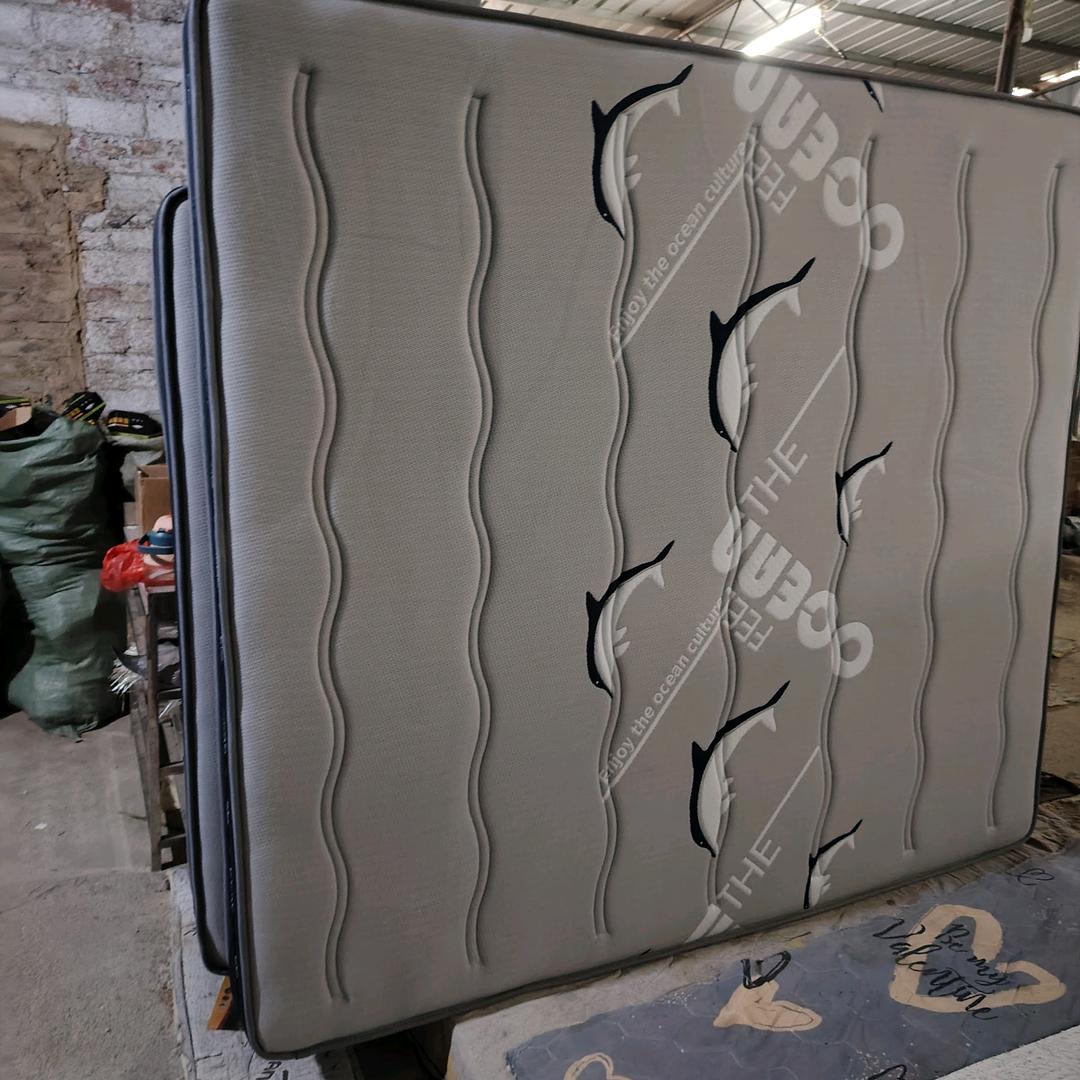 廉江市巾帼海马床垫厂