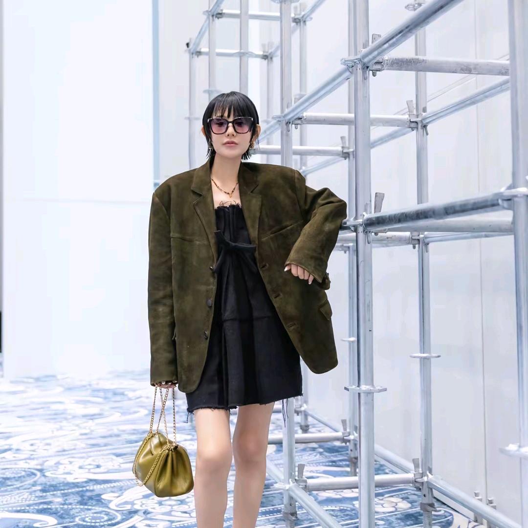 韩彬彬 甄选服饰