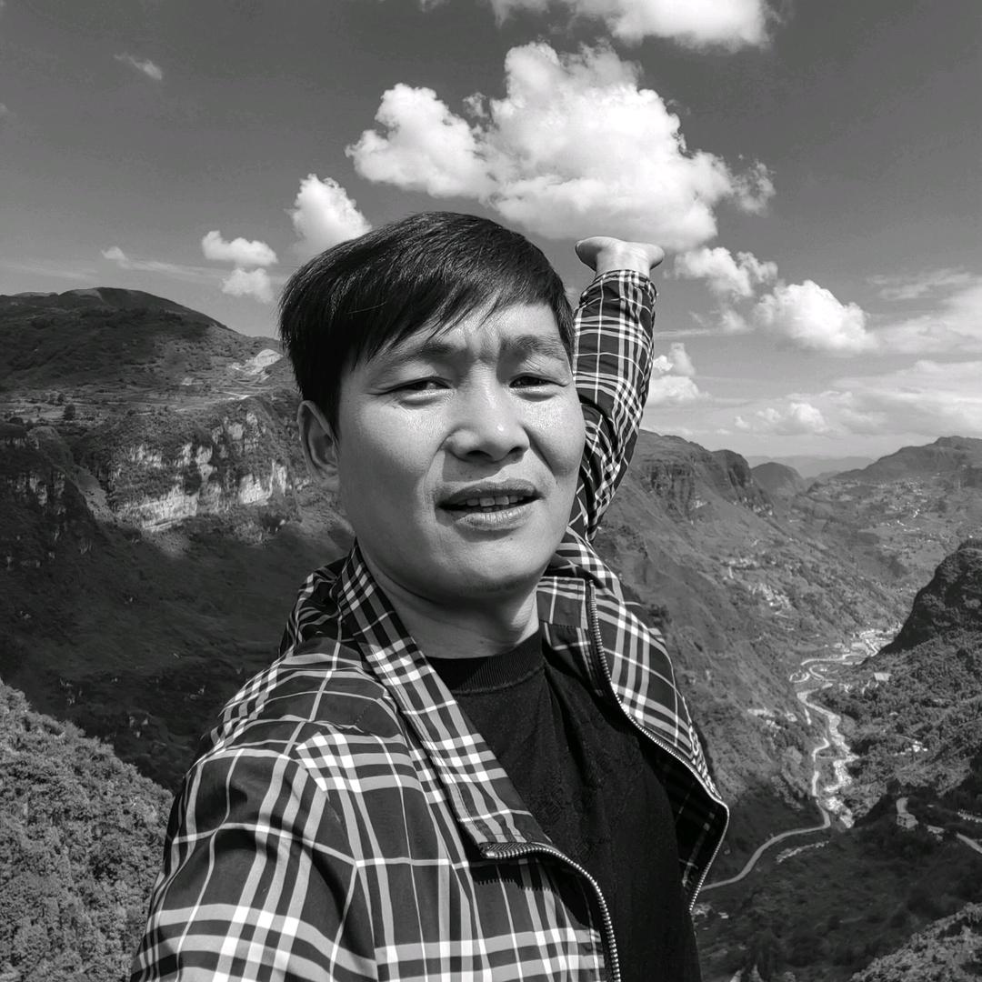 ♚ ℡年少不知丶秋衫薄