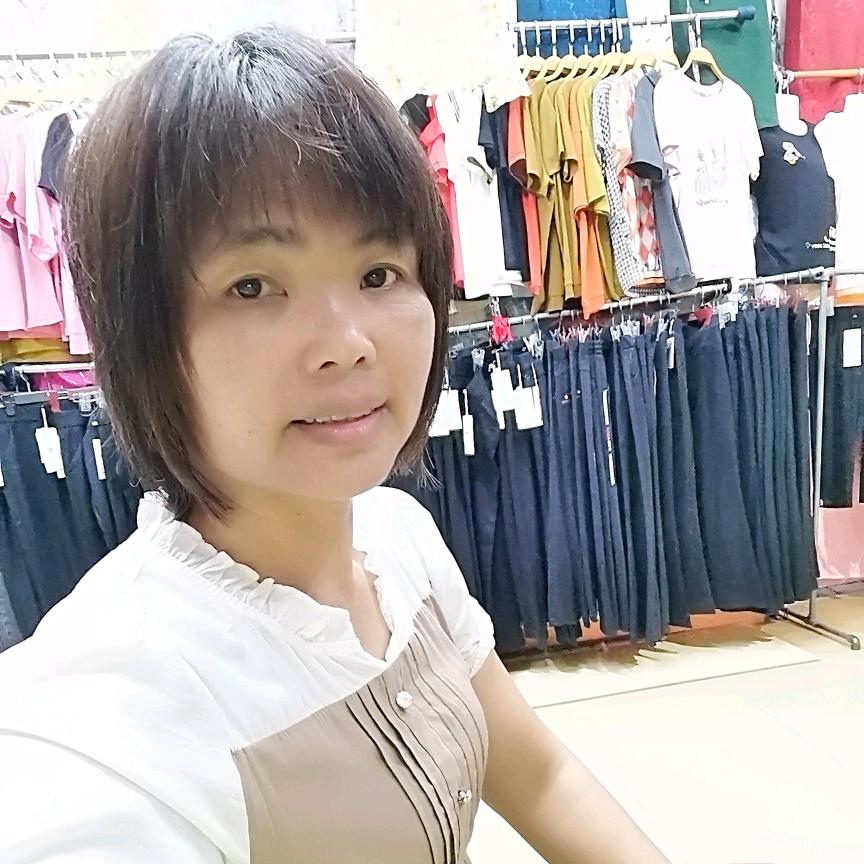 阿女服装