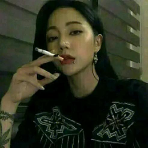 霸气小姐姐