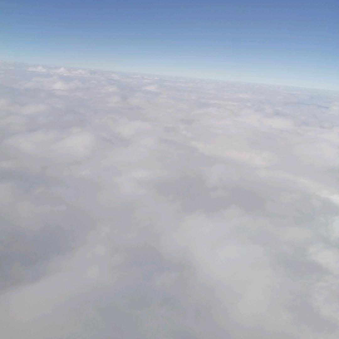 且贪٩(๑^o^๑)۶欢笑?