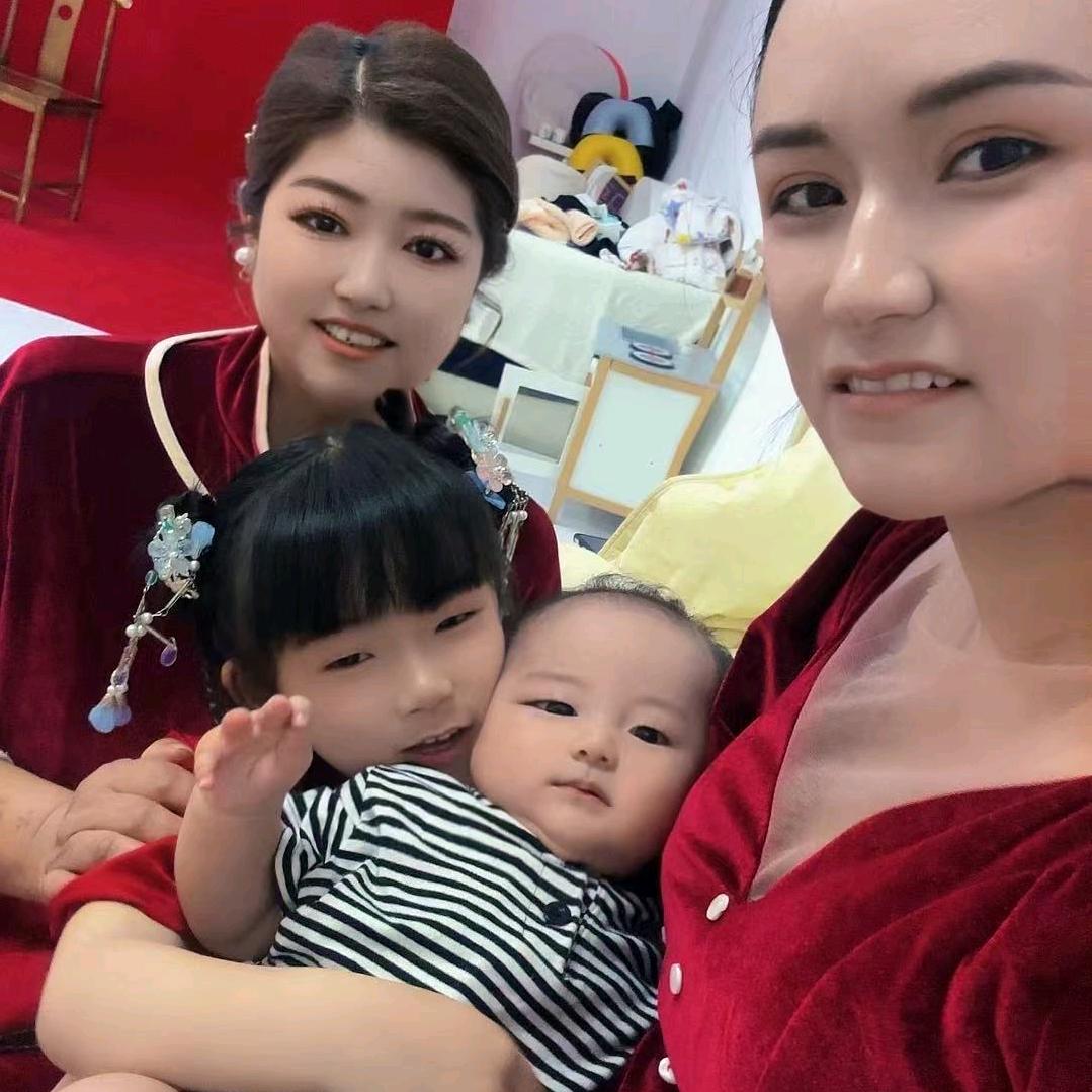 溏溏奶奶♥️♥️