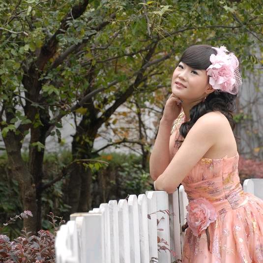 杨光🍀明媚