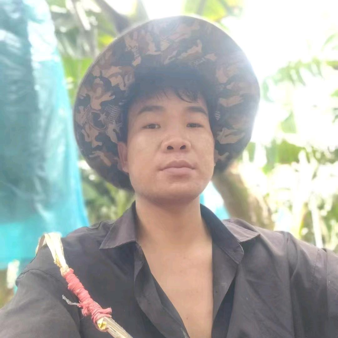 子兵代办各种各样水果 和运输方面专业调
