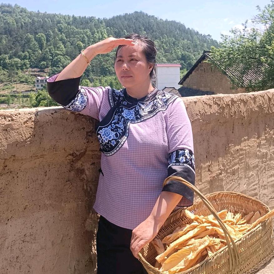 小果园山货早上11点10分首播