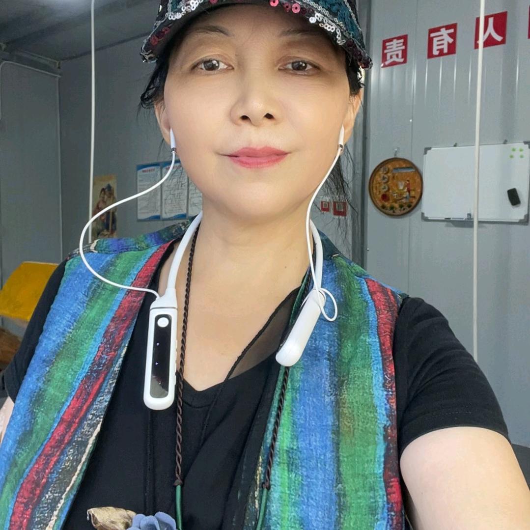 白果嫂（首播助力号1)开播号在主页