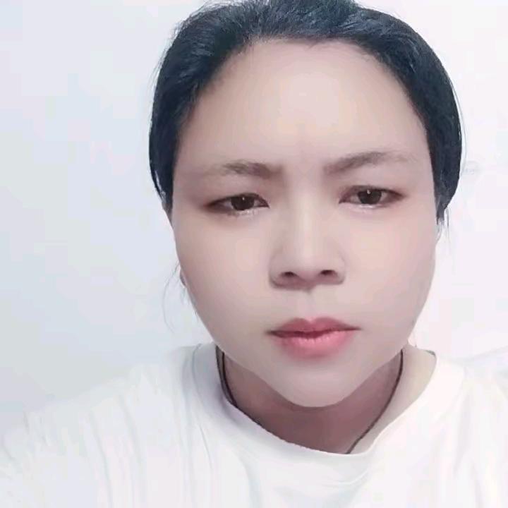 为了生活向前冲罗家姑娘