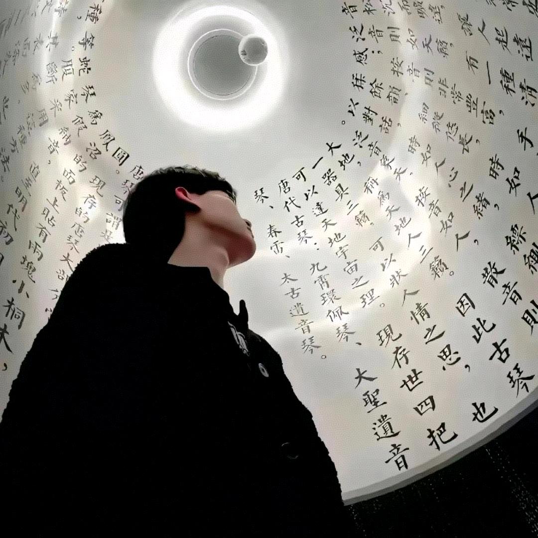 午夜心碎小狗