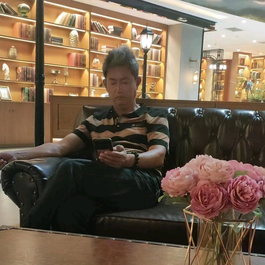 回首（清真网红脆皮炸糕）