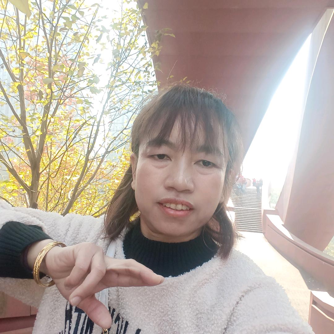 龙姐事藏在心里