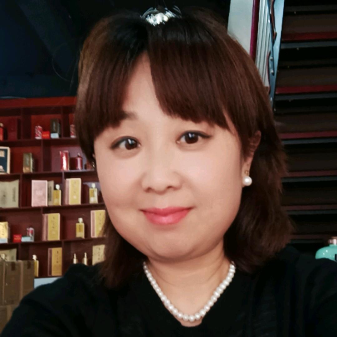 名烟名酒便利店许姐