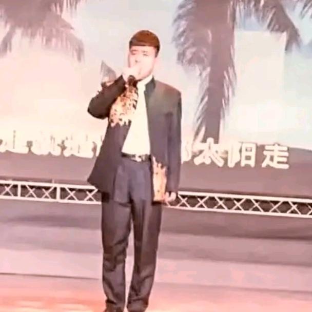 文龙