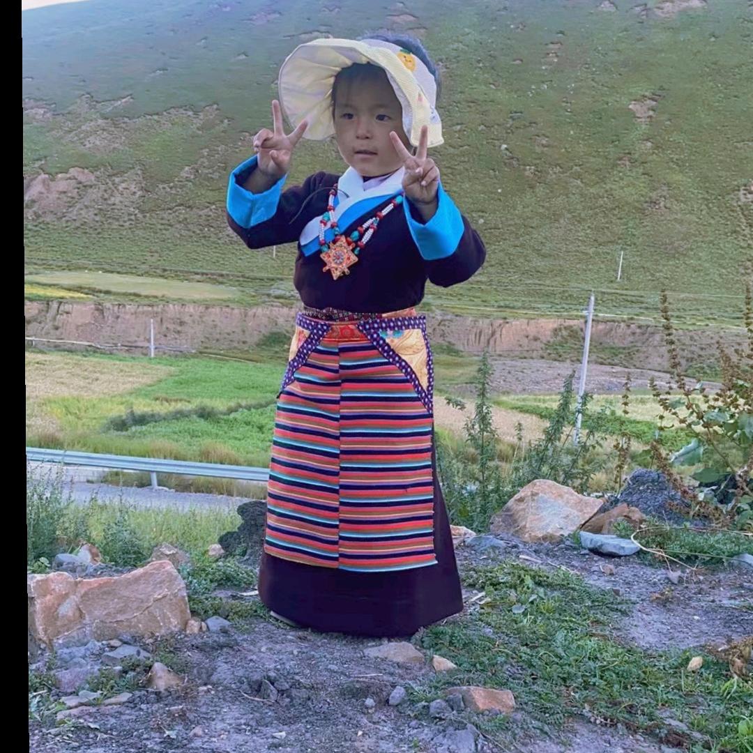👉拉巴次仁👈
